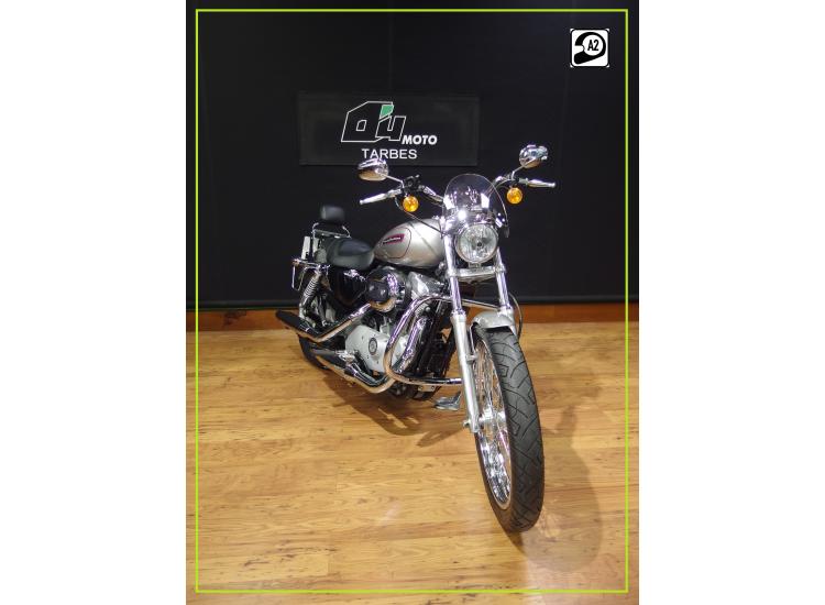 HARLEY-DAVIDSON SPORTSTER CUSTOM 883